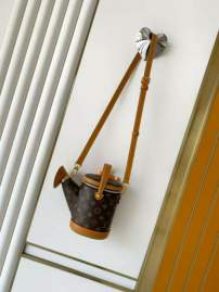 Picture of Louis Vuitton Handbags _SKUfw234391718fw